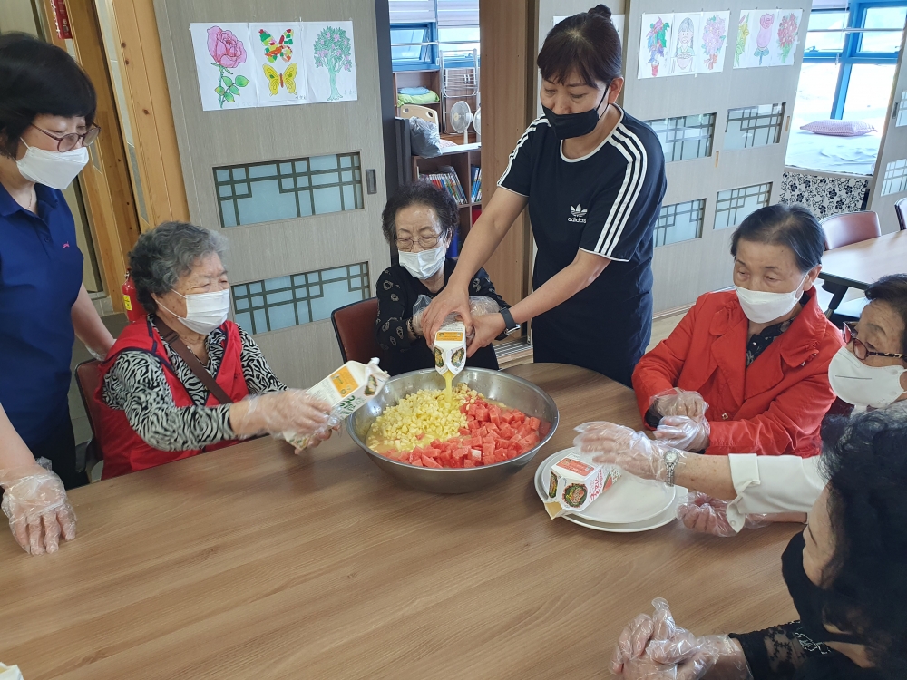 사회적응 프로그램 (화채 만들기)